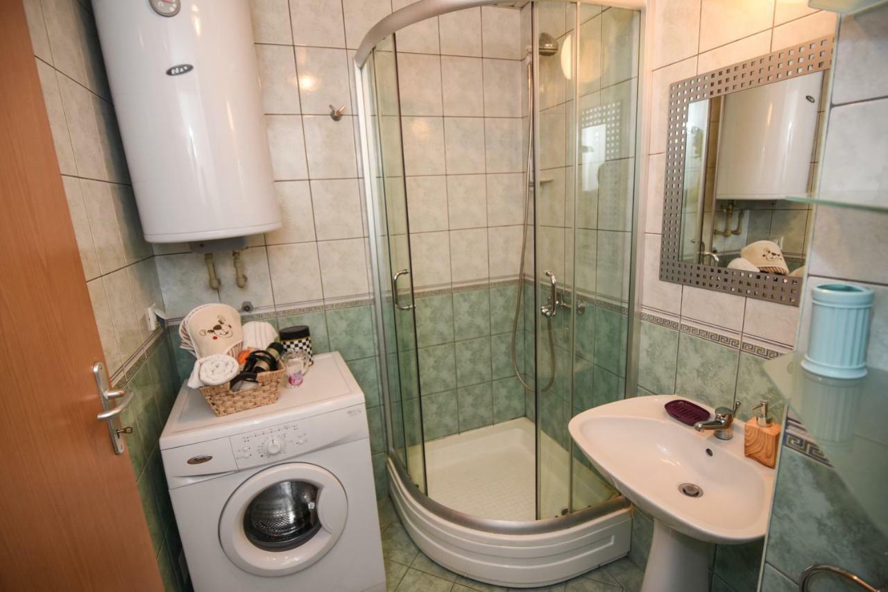 Victoria Apartment - Excellent Choice - Near Center スコピエ エクステリア 写真